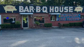 Well established BBQ restaurant