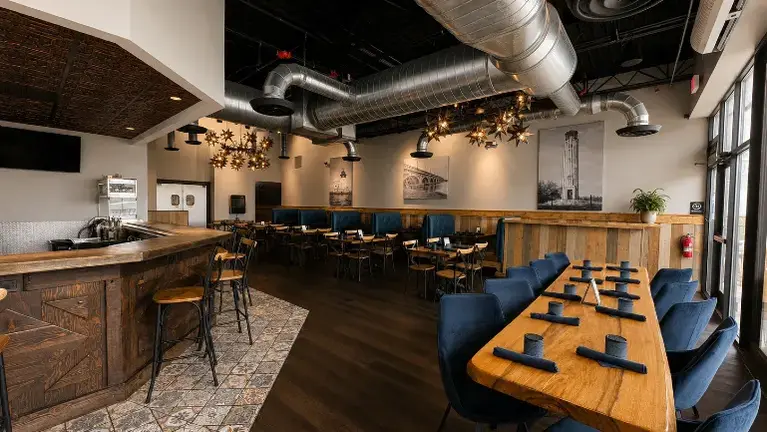 BAR / DINING BAR / DINING