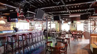 Upscale Dining Franchise Restaurant With Full Bar