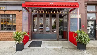 Established Williamsburg Bar & Event Venue w/14 Year Lease