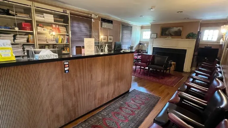 Front Desk/Reception