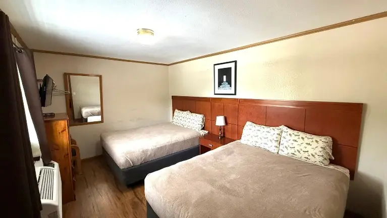 2 bedroom apt style unit 2 bedroom apt style unit