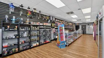 Smoke Shop for Sale in Coral Gables