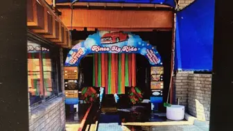 Car wash 2 auto +6 SS bays $2.1M w land