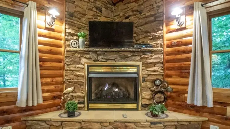 Expertly Crafted Private Units Expertly Crafted Private Units