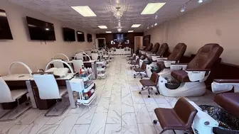 Established West Sahara Nail Salon – $385K+ Annual Sales, 7 Technician
