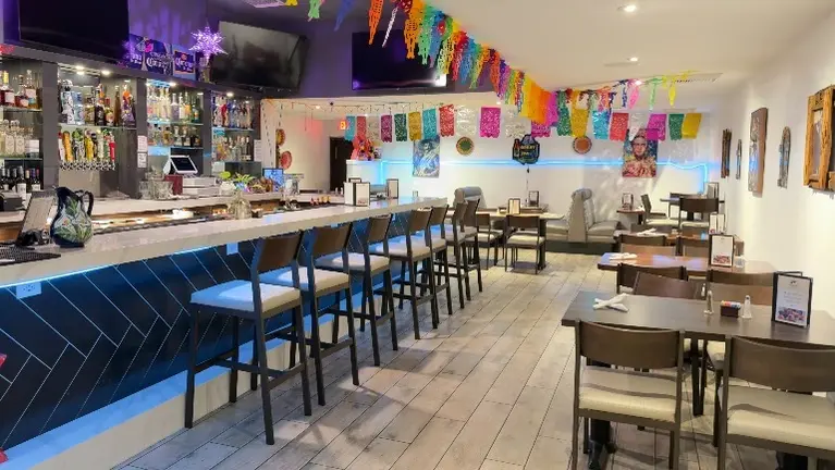 Bar Bar