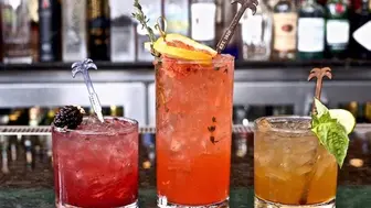 Rare Waterfront Restaurant & Bar Far Northwest Suburb - Property Incl!