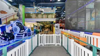 Indoor Playground and Cafe in Los Angeles