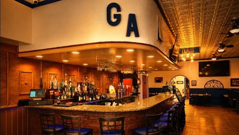 Full Liquor Bar Sitting Area Full Liquor Bar Sitting Area