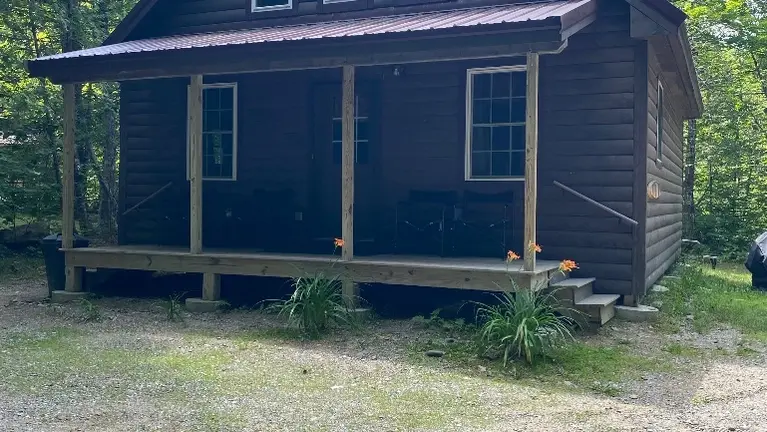Direct access to the Atv and snowmobile trails 