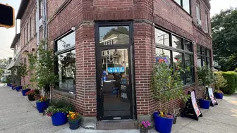 Established Deli Business - Great Income Potential & Affordable Rent