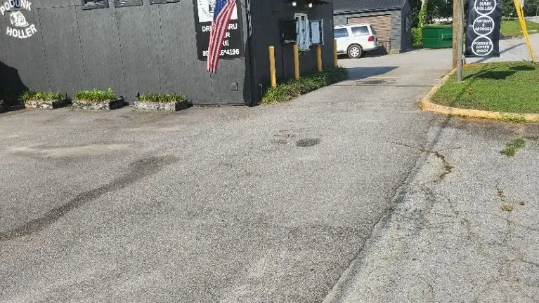 Coffee Shop Drive-thru Coffee Shop Drive-thru
