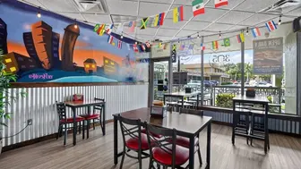 Turnkey Hollywood Restaurant W/ Hood, Gas & 2Cop!