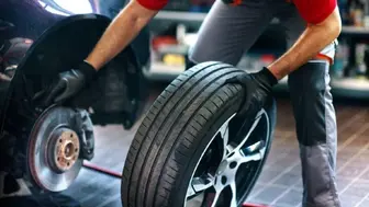 Successful Commercial Truck Tire Shop with $240K Annual Sales and Unli