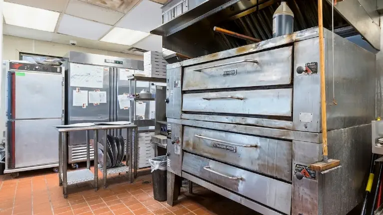 Double Bakers Pride Oven Double Bakers Pride Oven