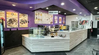 Nationally Famous Franchise Bakery For Sale in Houston, TX