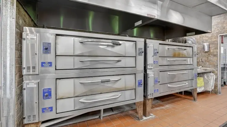 Pizzeria Ovens Pizzeria Ovens