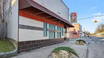 listing-image