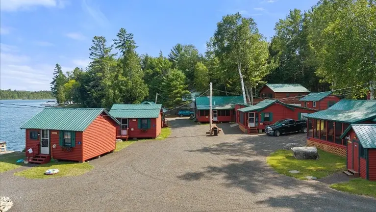 Cabins... Cabins...