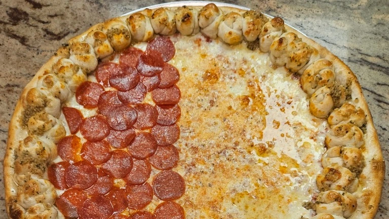 Garlic Knots Pie Garlic Knots Pie