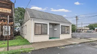 listing-image