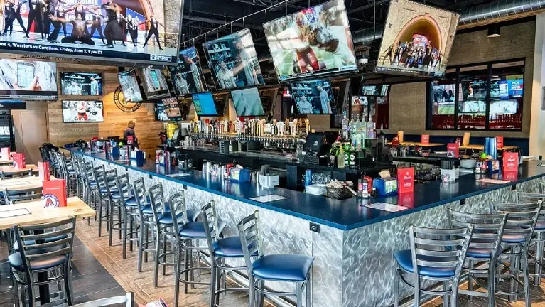 Sports Bar/Restaurant for Sale