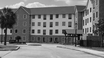 Established Hotel Opportunity with Upside Potential – Houston
