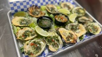Houston Bar and Grill for Sale. 6,462 SF, Full Bar, Turnkey