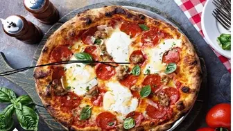 Established Pizzeria – Affluent Martin County Community