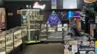 30 Yr Profitable Smoke Shop - Est Brand!