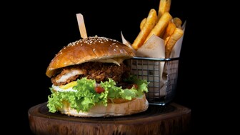 Tampa Franchise Business for Sale with $110K Earnings!
