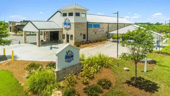Big Peach Car Wash - McDonough Leasehold Business Interest