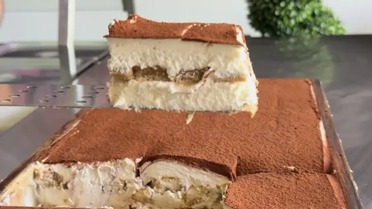 Handmade Tiramisu Handmade Tiramisu