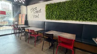 Fast-Growing Pizza Business - Koreatown, LA