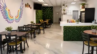 Turnkey Boba Tea & Snack Shop | Fully Equipped | Prime Davie Plaza