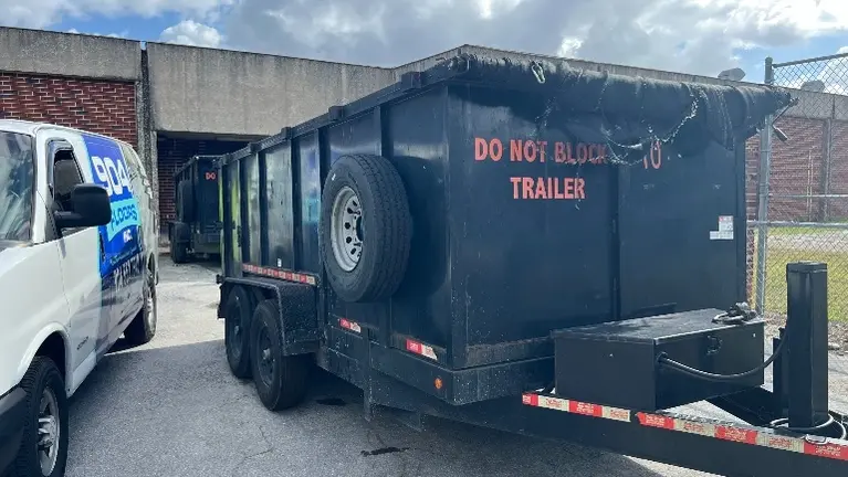 Dump Trailer 1 of 6 Dump Trailer 1 of 6