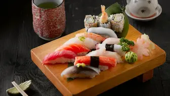Turnkey Restaurant Opportunity — Prime Wilshire Corridor