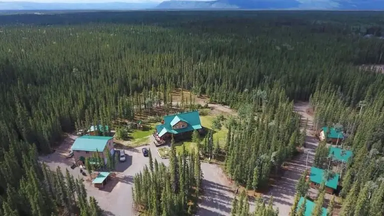 Lodge & 6 Cabins Lodge & 6 Cabins