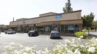 Dry Cleaners - La Canada Flintridge, Good location