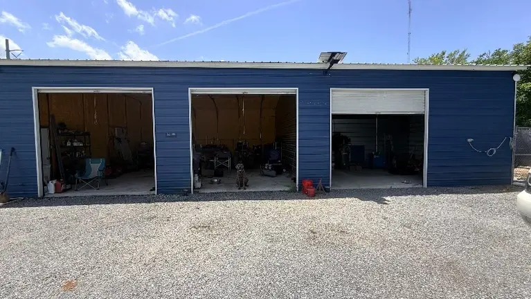 Back of Office/Shop Back of Office/Shop