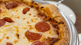 Profitable Indianapolis Pizza Restaurant for Sale. Earnings of $139k