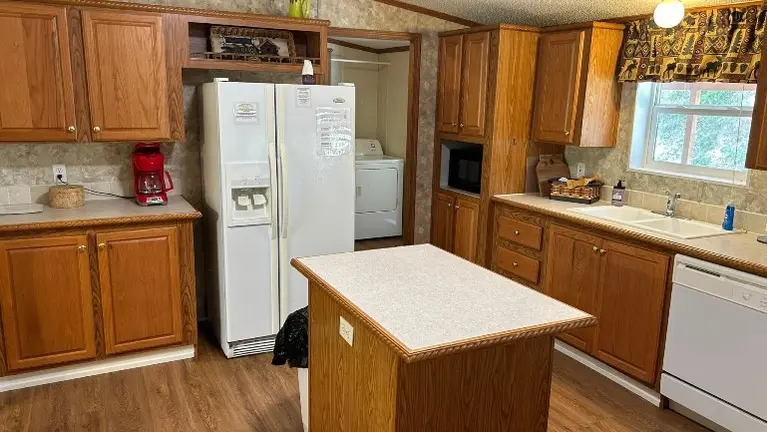Bear Cabin Kitchen Bear Cabin Kitchen