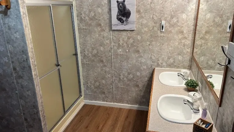 Bear Cabin Master Bath/Shower Bear Cabin Master Bath/Shower