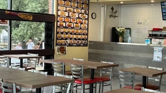 Cajun, Seafood & Pho Restaurant