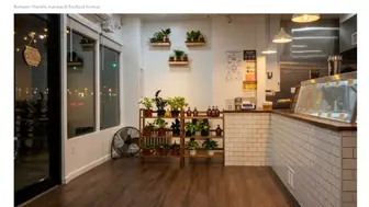 Established Ice Cream Business/Loyal Customer Base/Prime Foodie Hub