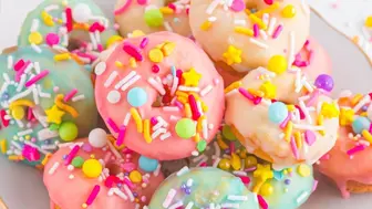 Gourmet Doughnut and Specialty Coffee Shop – Prime Location 2885
