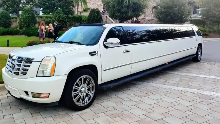 Cadillac Escalade Limousine Cadillac Escalade Limousine