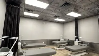 Established Franchise Lash & Brow Studio | $90K Cash Flow