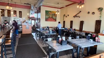 Vietnamese Restaurant For Sale in Lafayette, California
